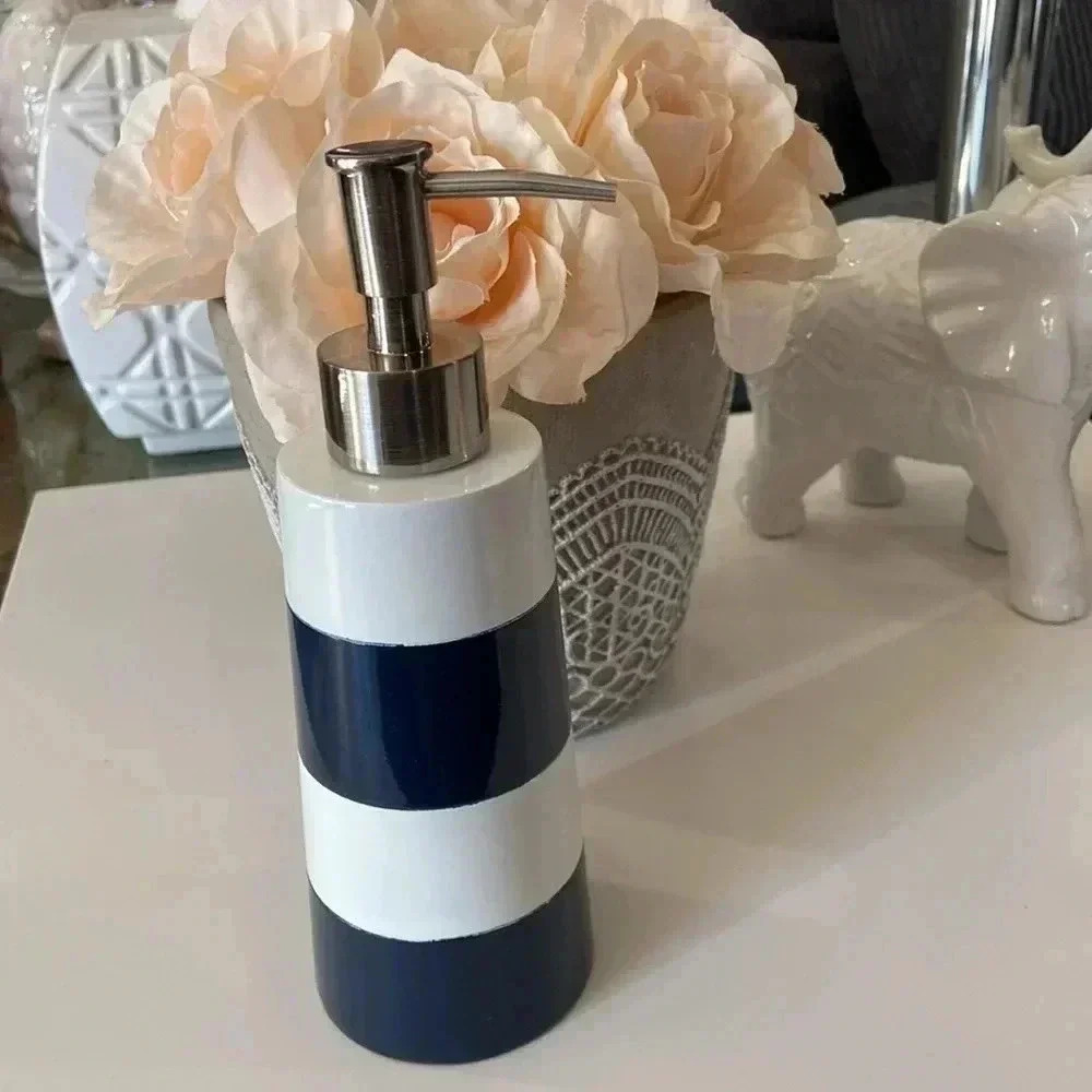 Soap Hand Dispenser Pump Black & White - New - Pottery Barn